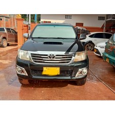 2014 ລົດເຊົ່າ Toyota Vigo Champ